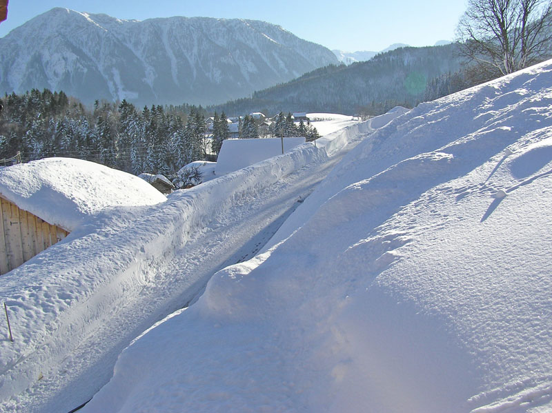 2005.02.05_RundUmsHaus2 (135)