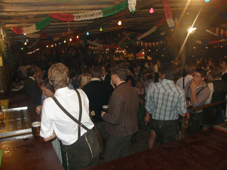 2008.09.08 Bierzelt (2)